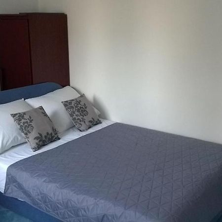 Apartments Dijan Sukošan 外观 照片